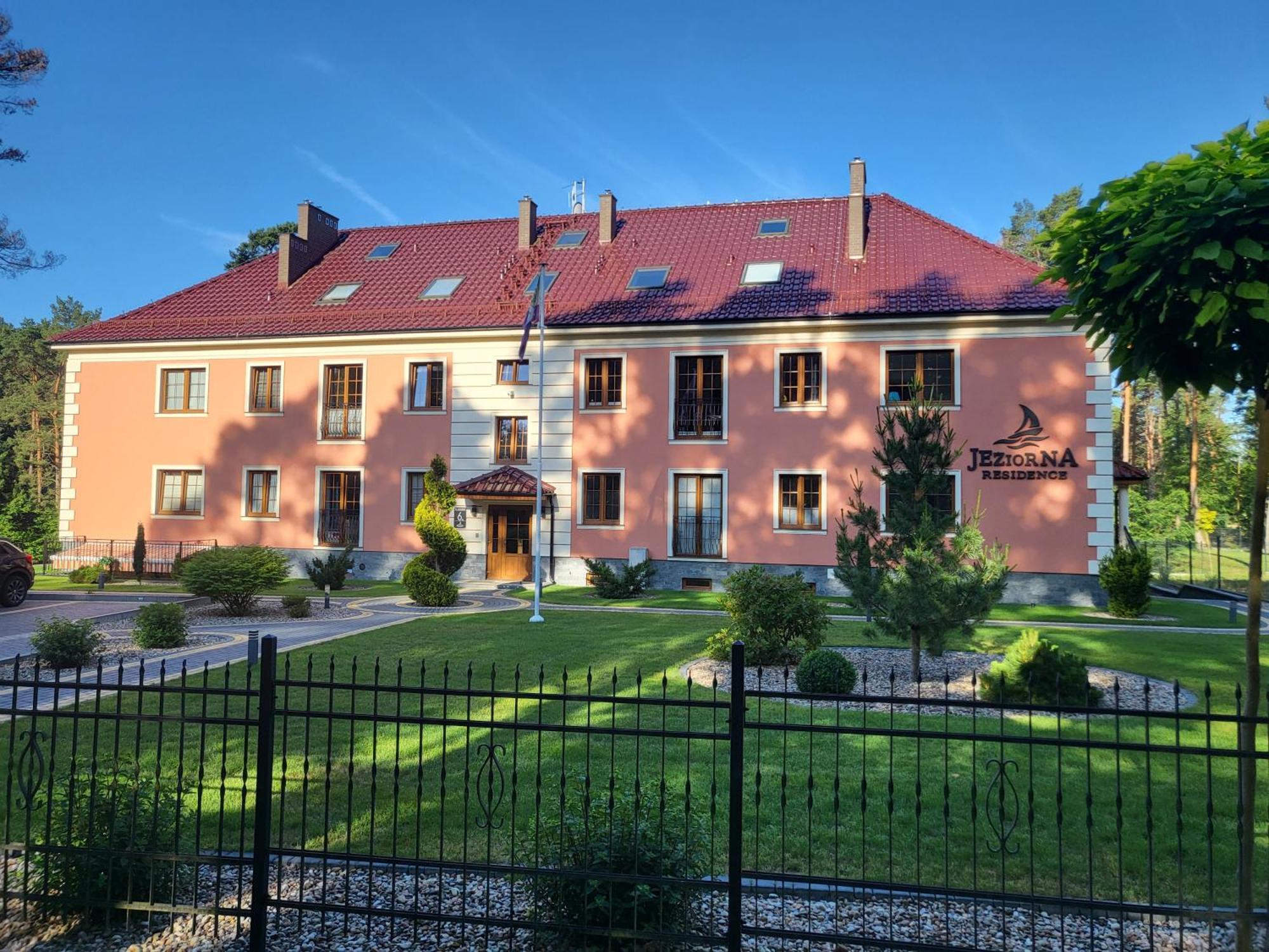 Apartment Przy Jeziorze *